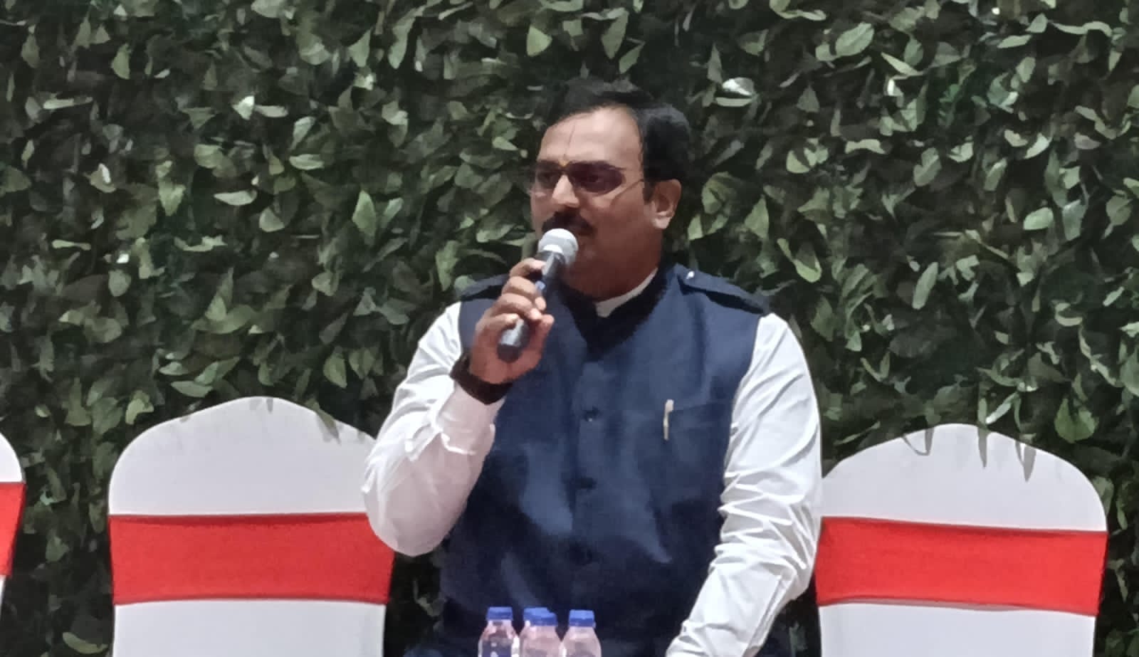 मॅनेज म्हणल्यास अब्रुनुकसानीचा दावा लावणार – सचिन रामराजे देशमुख